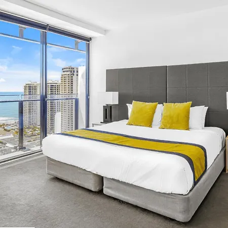 Circle On Cavill 25Th Floor With Ocean Views - Coasthm Apartment Gold Coast Exterior photo